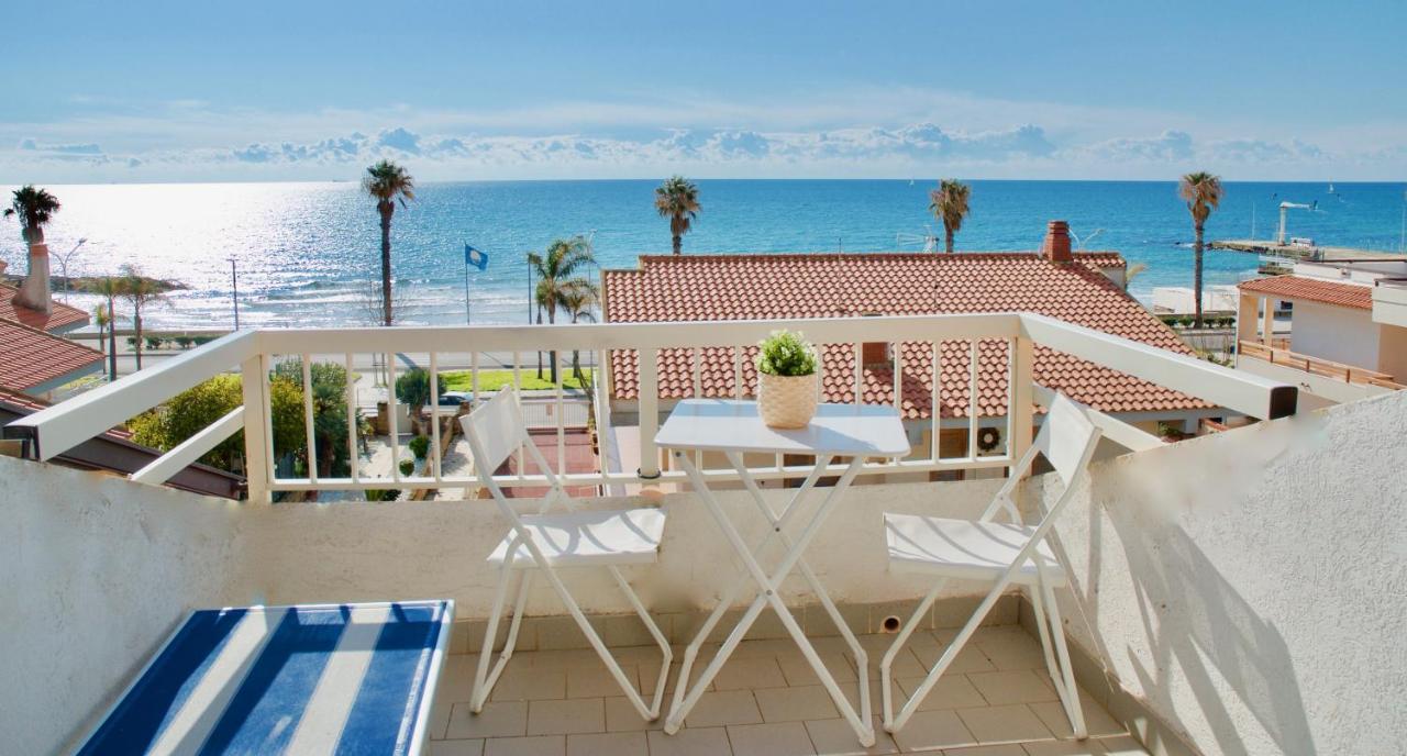 Beachfront Rooms 拉古萨的码头 外观 照片