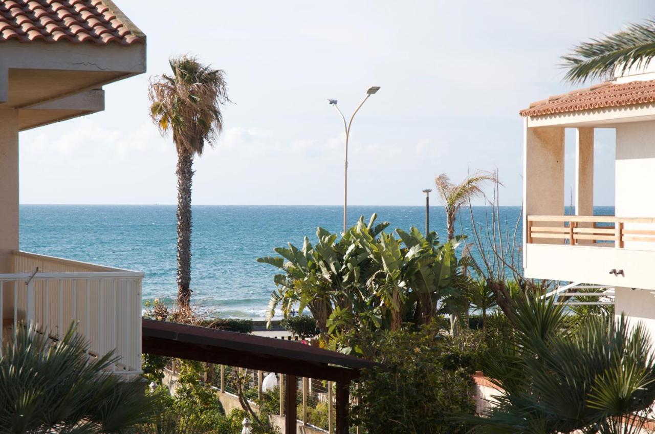 Beachfront Rooms 拉古萨的码头 外观 照片