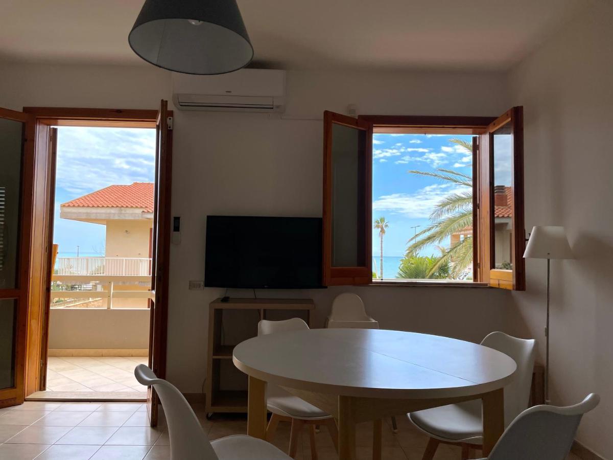 Beachfront Rooms 拉古萨的码头 外观 照片